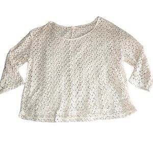 Elegant White Lace Women's Top